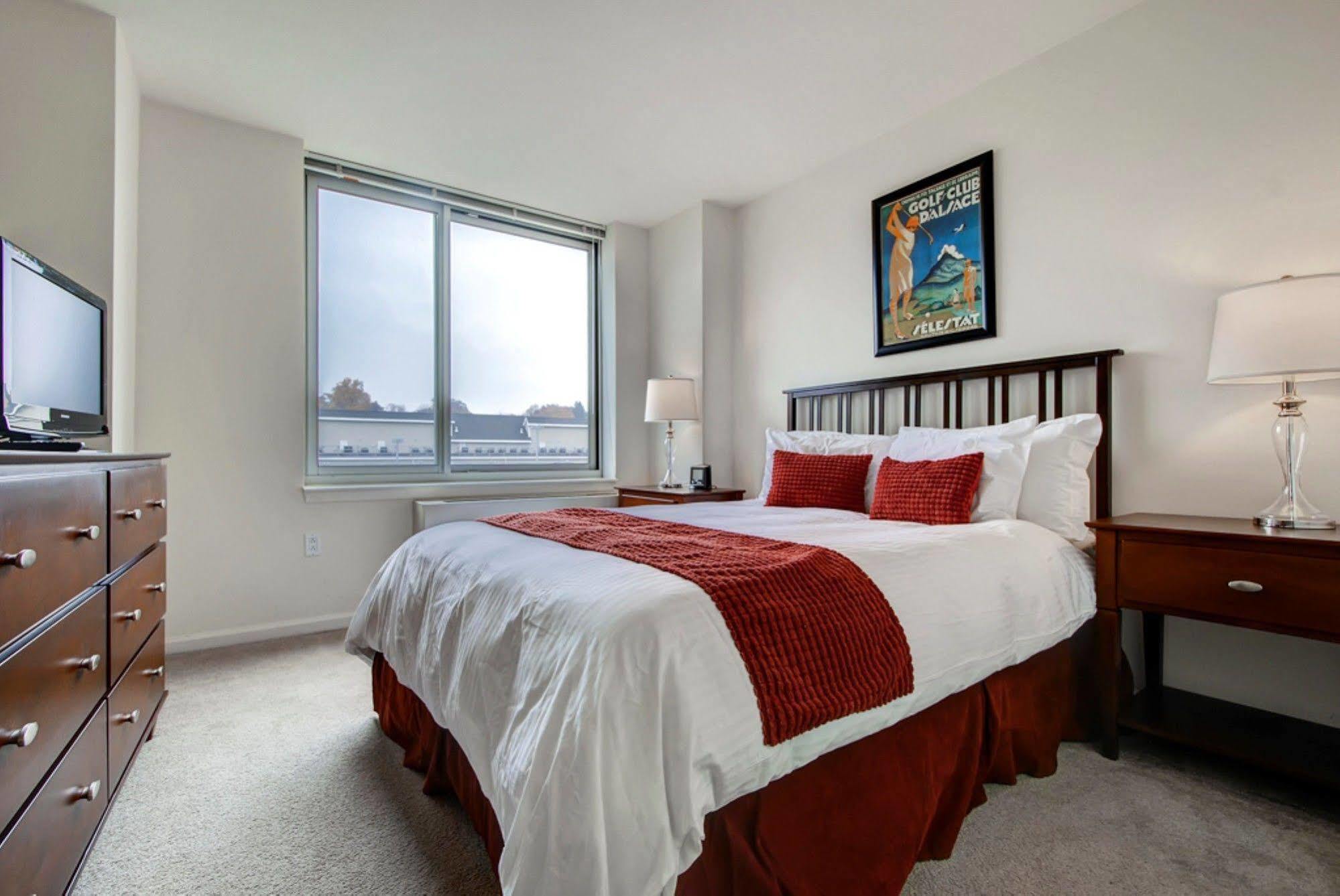 Global Luxury Suites At Downtown ماونتن فيو، كاليفورنيا المظهر الخارجي الصورة